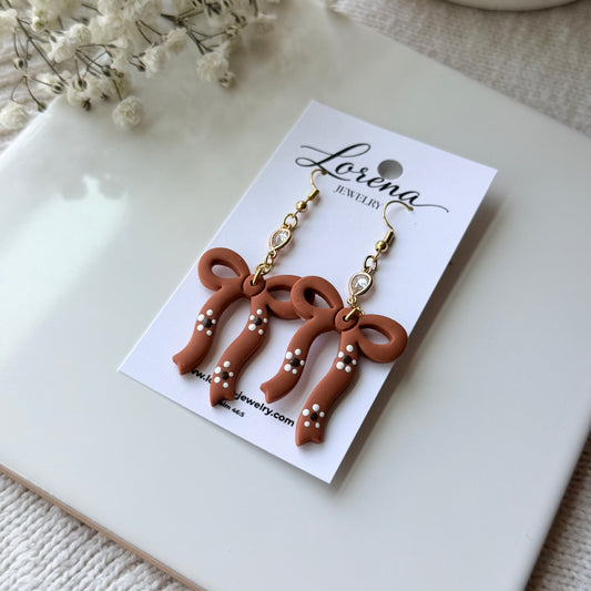 Moño De Barro Earrings