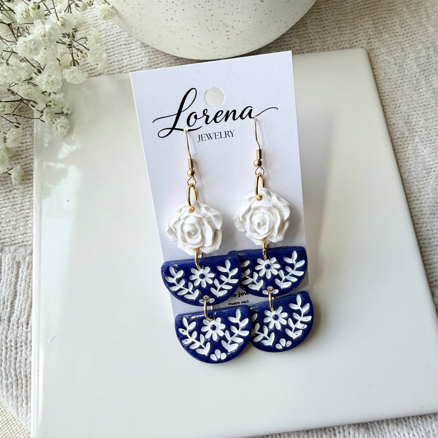 Bordado Floral Earrings