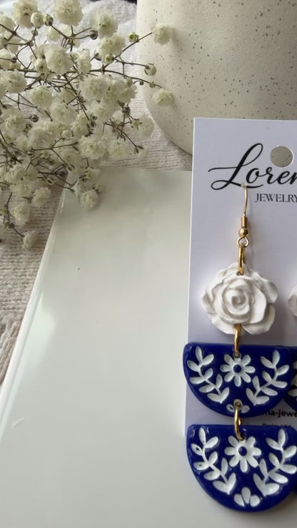 Bordado Floral Earrings